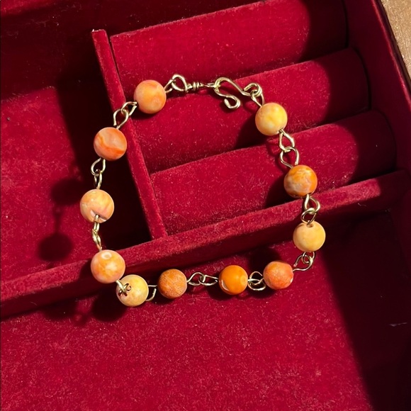 Handcrafted orange agate with copper wire bracelet - Picture 3 of 5